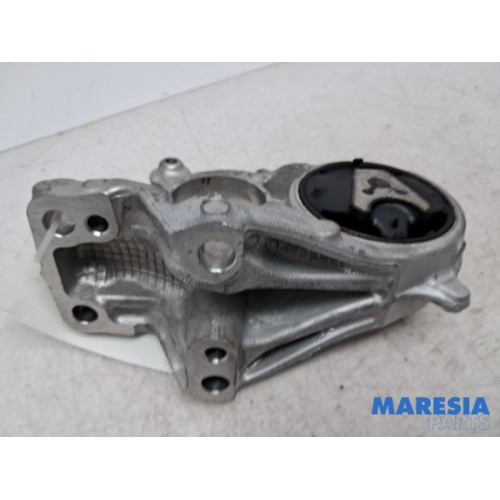 Citroen - C4 - Engine mount