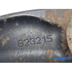 Citroen - C4 - Front lower wishbone, left
