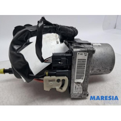 Citroen - C4 - Pompe direction assistée
