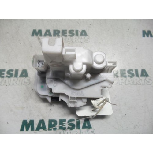 Fiat - Fiorino - Door lock mechanism 2-door, right