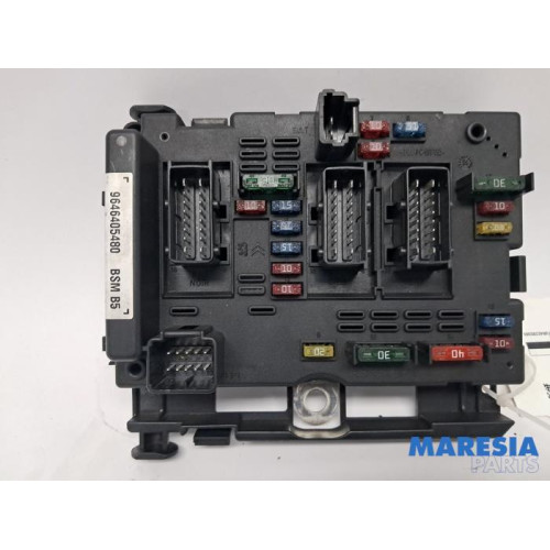 Peugeot - 206 - Fuse box