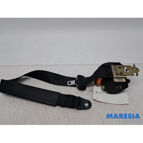 Peugeot - 206 - Sicherheitsgurt links vorne