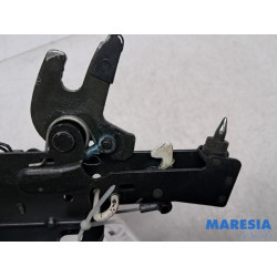 Peugeot - 206 - Convertible lock