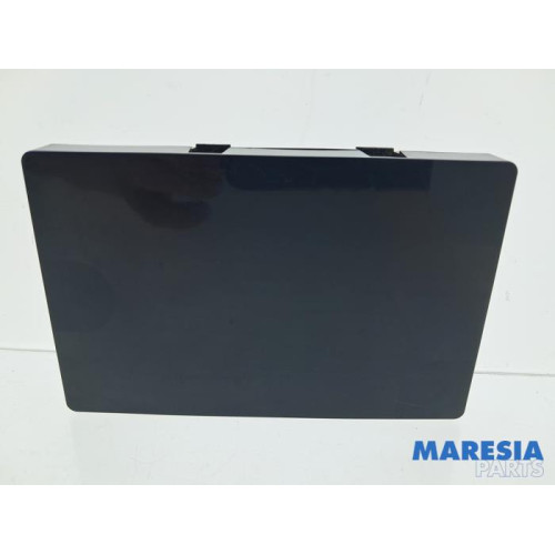 Citroen - Berlingo - Wireless charger