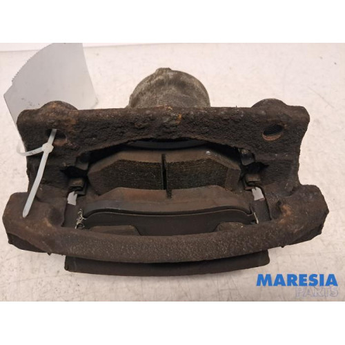 Peugeot - 107 - Front brake calliper, left
