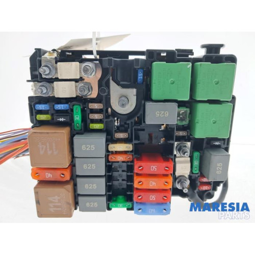 Citroen - Berlingo - Fuse box