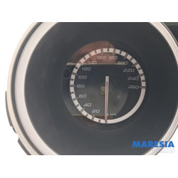Alfa Romeo - Giulietta - Instrument panel