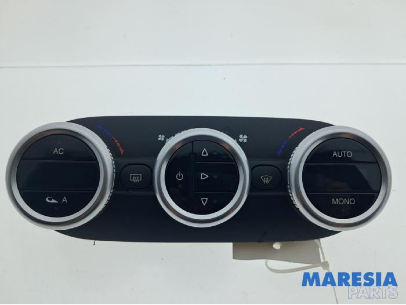 Alfa Romeo - Giulietta - Heater control panel