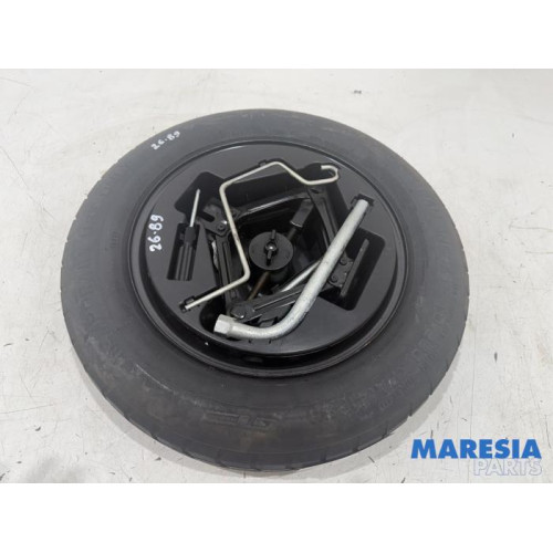 Fiat - 500 - Krikset + reservewiel