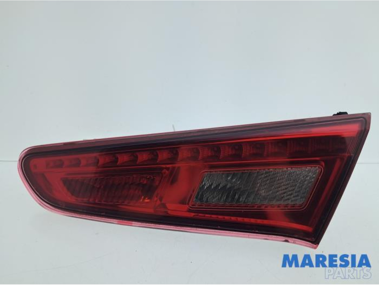 Alfa Romeo - Giulietta - Taillight, right