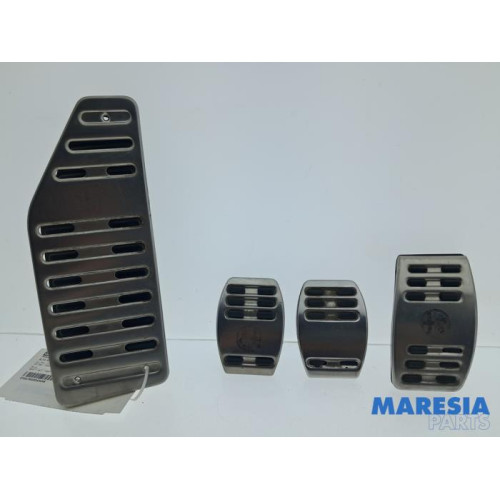 Alfa Romeo - Giulietta - Pedale Set