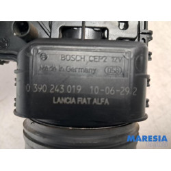 Alfa Romeo - Giulietta - Front wiper motor