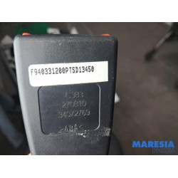 Alfa Romeo - Giulietta - Veiligheidsgordel Insteek midden-achter