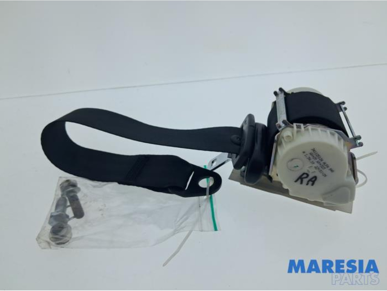 Alfa Romeo - Giulietta - Rear seatbelt, right