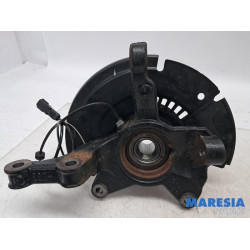 Renault - Captur - Knuckle, front right