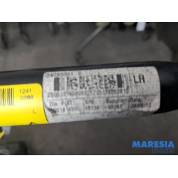 Alfa Romeo - Giulietta - Gordelspanner links