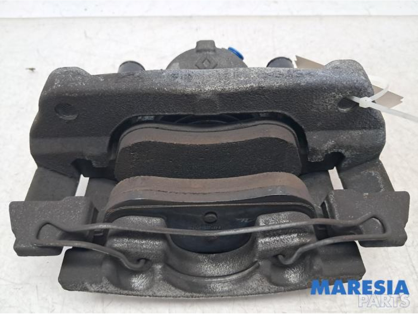 Renault - Captur - Front brake calliper, right