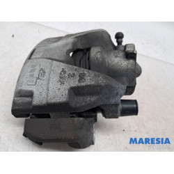 Renault - Captur - Front brake calliper, right