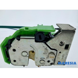 Alfa Romeo - Giulietta - Rear door mechanism 4-door, right