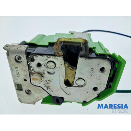 Alfa Romeo - Giulietta - Rear door mechanism 4-door, right