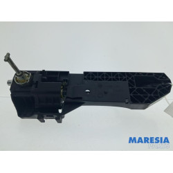 Alfa Romeo - Giulietta - Door handle 4-door, front left