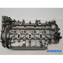 Opel - Vivaro - Camshaft