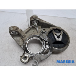 Peugeot - Partner - Engine mount