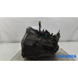 Renault - Trafic - Versnellingsbak