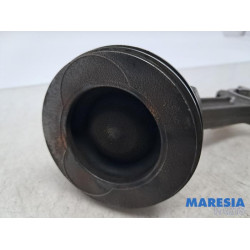 Renault - Kangoo - Connecting rod