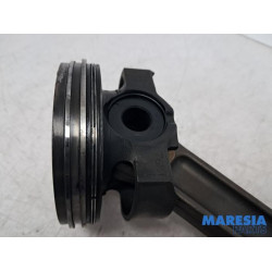 Renault - Kangoo - Connecting rod