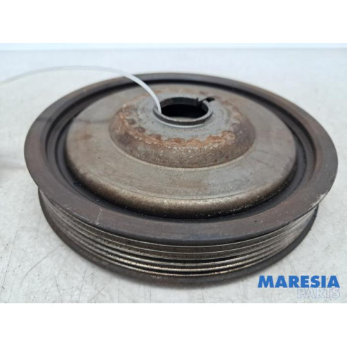 Renault - Kangoo - Crankshaft pulley