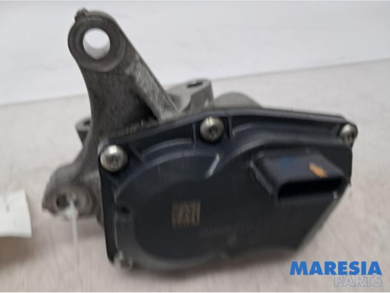 Renault - Trafic - Valve RGE