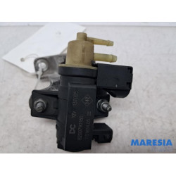Renault - Clio - Turbo pressure regulator