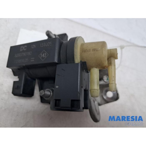 Renault - Clio - Turbo pressure regulator