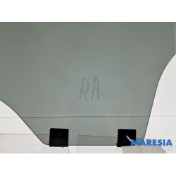 Renault - Captur - Rear door window 4-door door, rear right