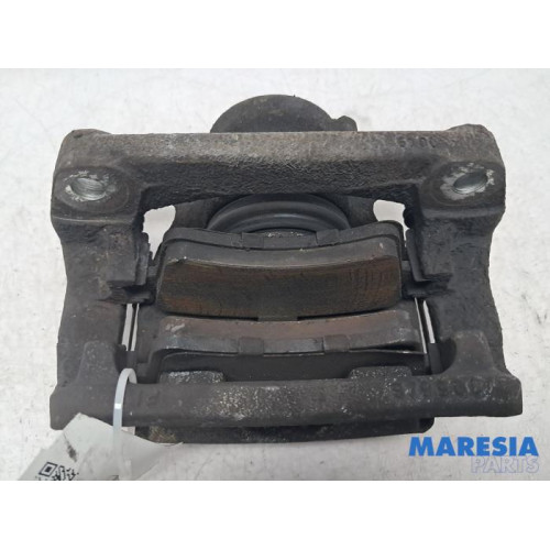 Renault - Kangoo - Front brake calliper, left