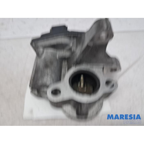 Opel - Vivaro - EGR Klep