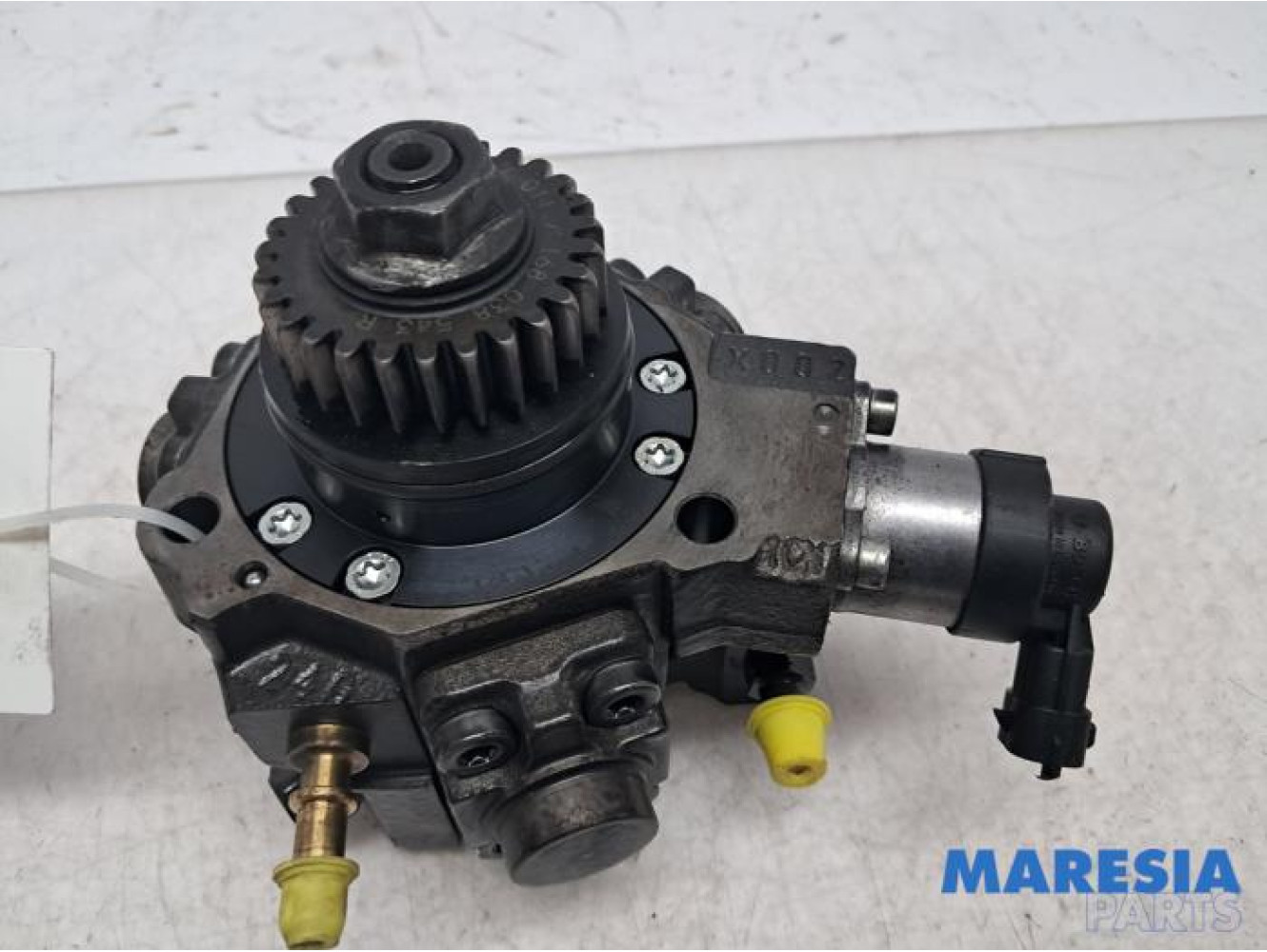 Opel - Vivaro - Mechanical fuel pump