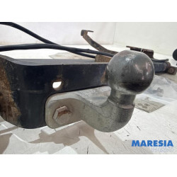 Renault - Trafic - Towbar