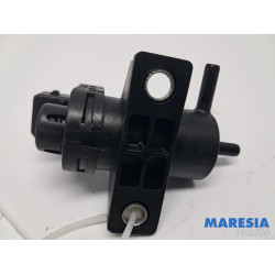 Opel - Vivaro - Vacuum relay