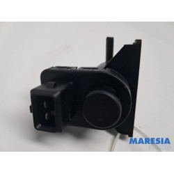 Opel - Vivaro - Vacuum relay