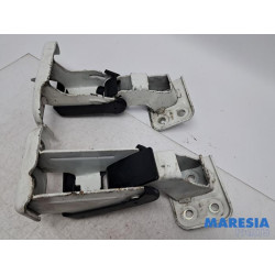 Peugeot - Expert - Rear door hinge, left