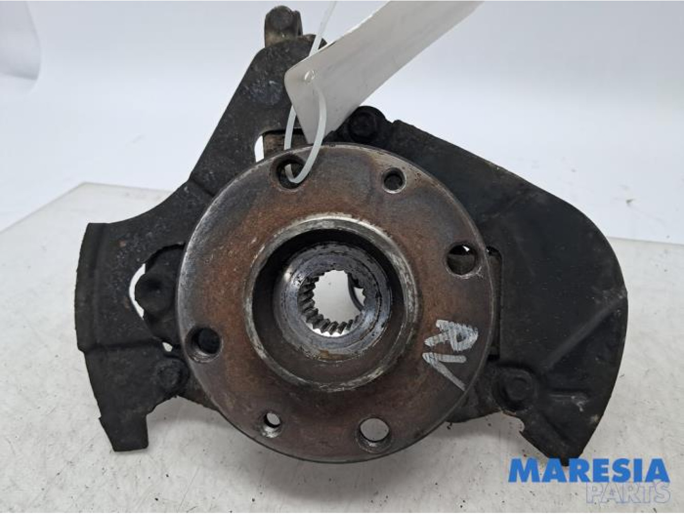 Fiat - 500 - Knuckle, front right