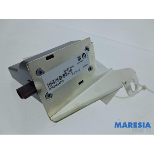 Fiat - 500 - Antenna Amplifier