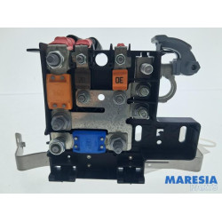 Fiat - 500 - Battery pole