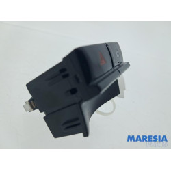 Fiat - 500 - Panic lighting switch