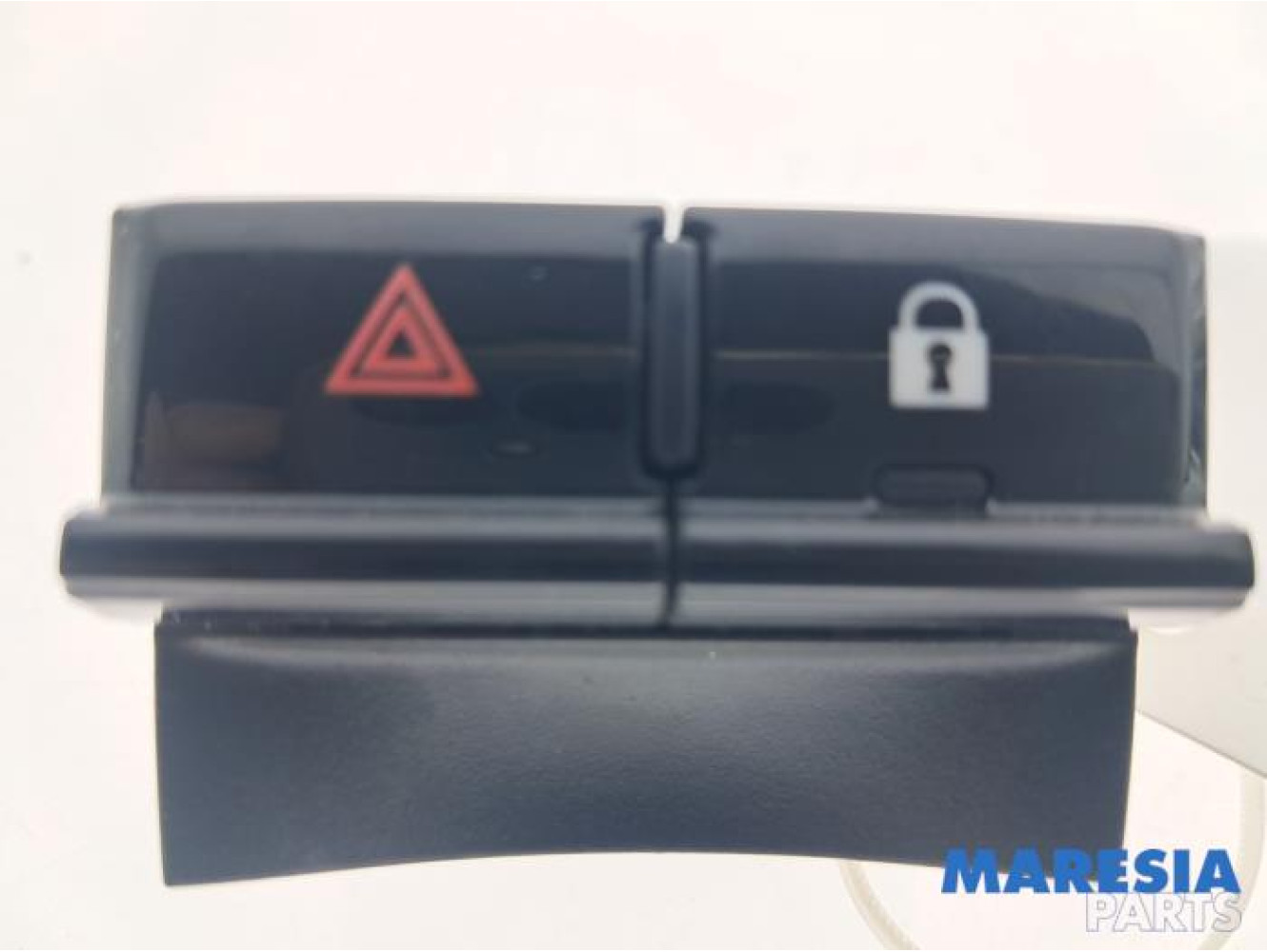 Fiat - 500 - Panic lighting switch