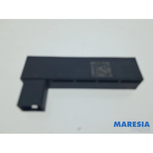 Fiat - 500 - Keyless entry antenna
