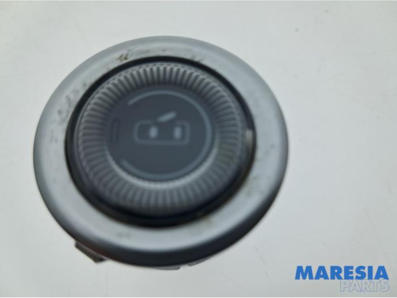Fiat - 500 - Door switch