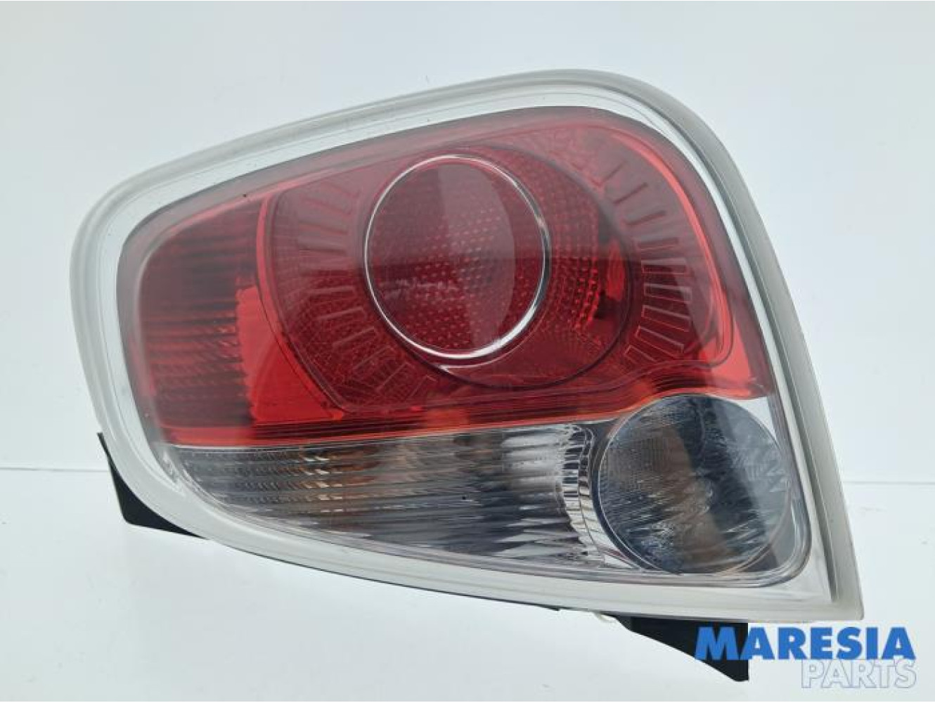 Fiat - 500 - Taillight, right